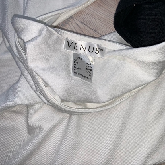 NWOT Flowy Color Block Dolman Cold Shoulder Top - Picture 10 of 16